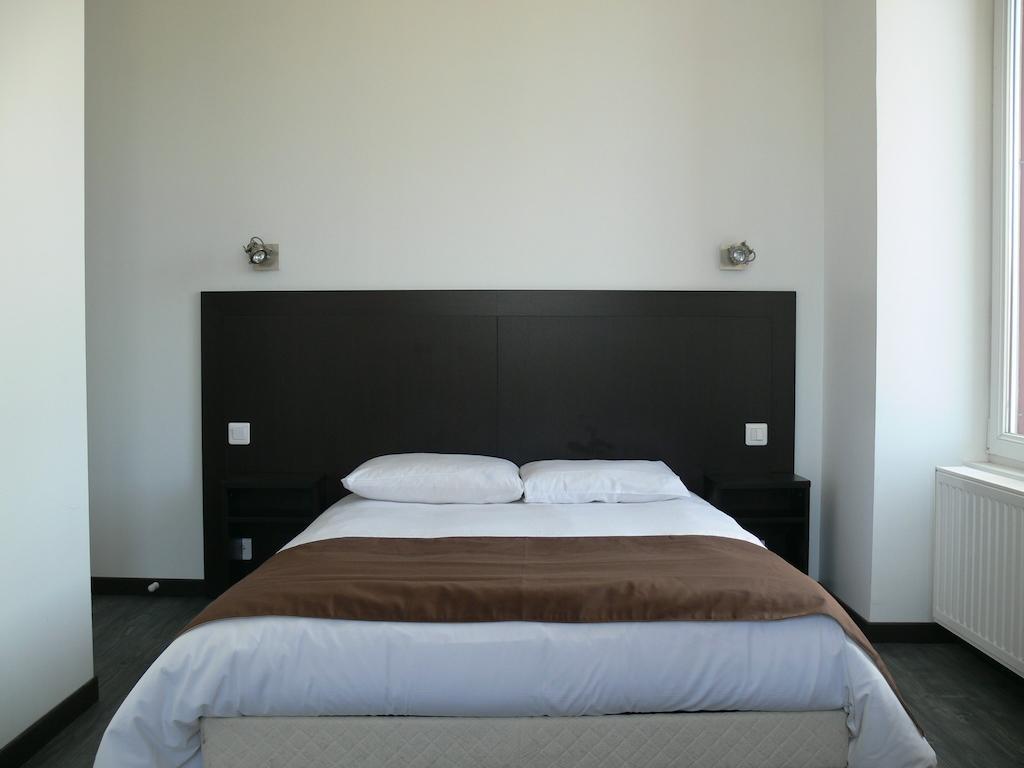 Hotel Le Saint Julien Szoba fotó